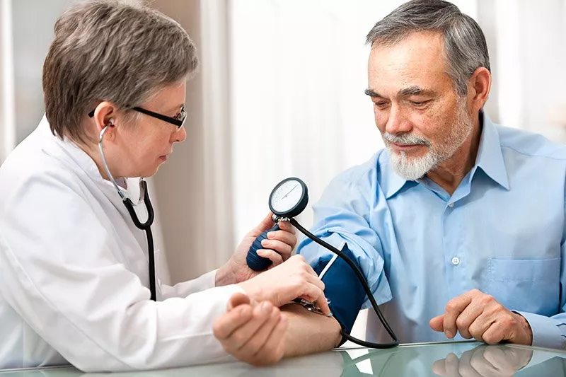 vérnyomás mérés - reiki kezelés